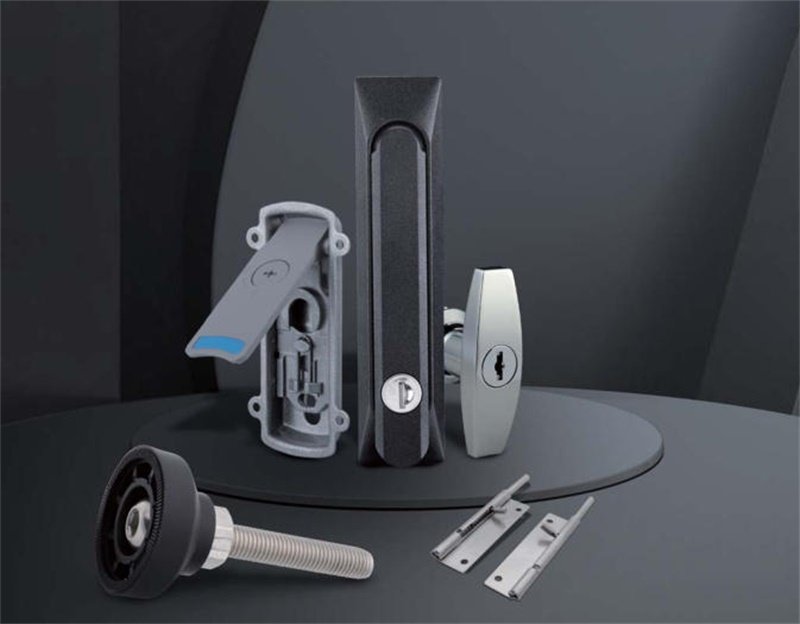 Which brand of hinges is of good quality?